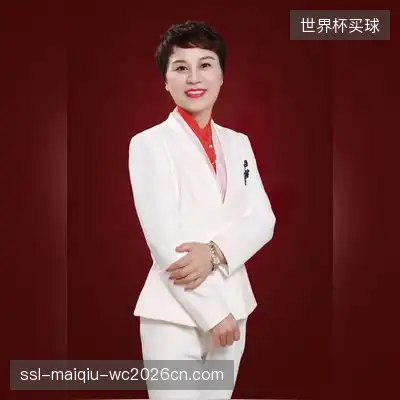 曹桐芙